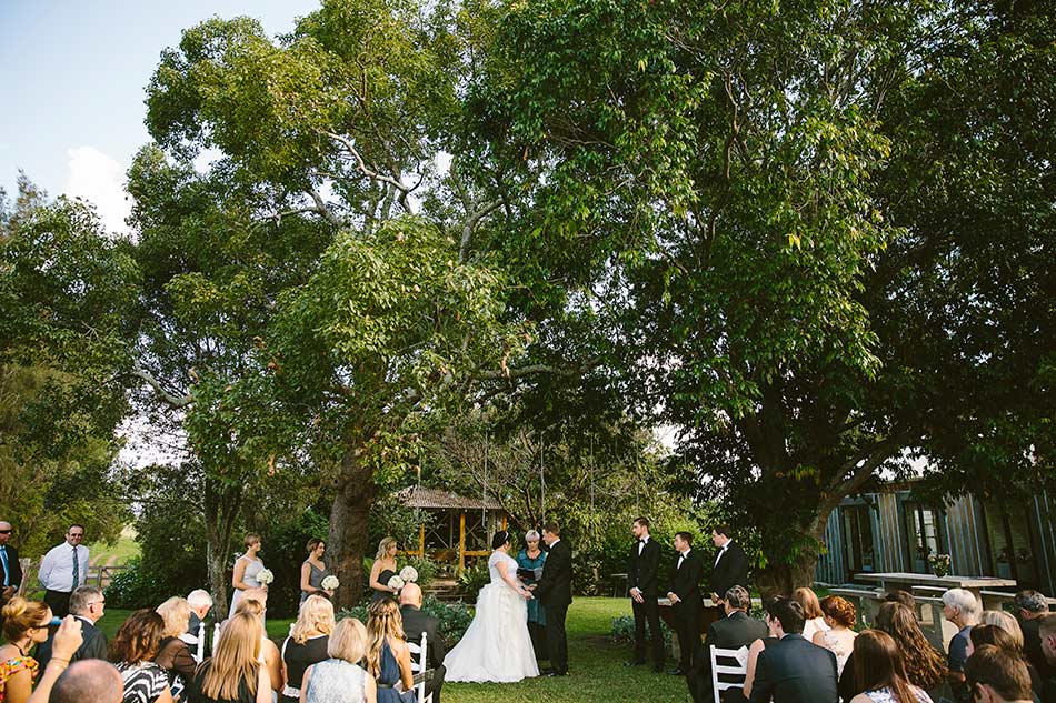 Outdoor-wedding-ceremony-18